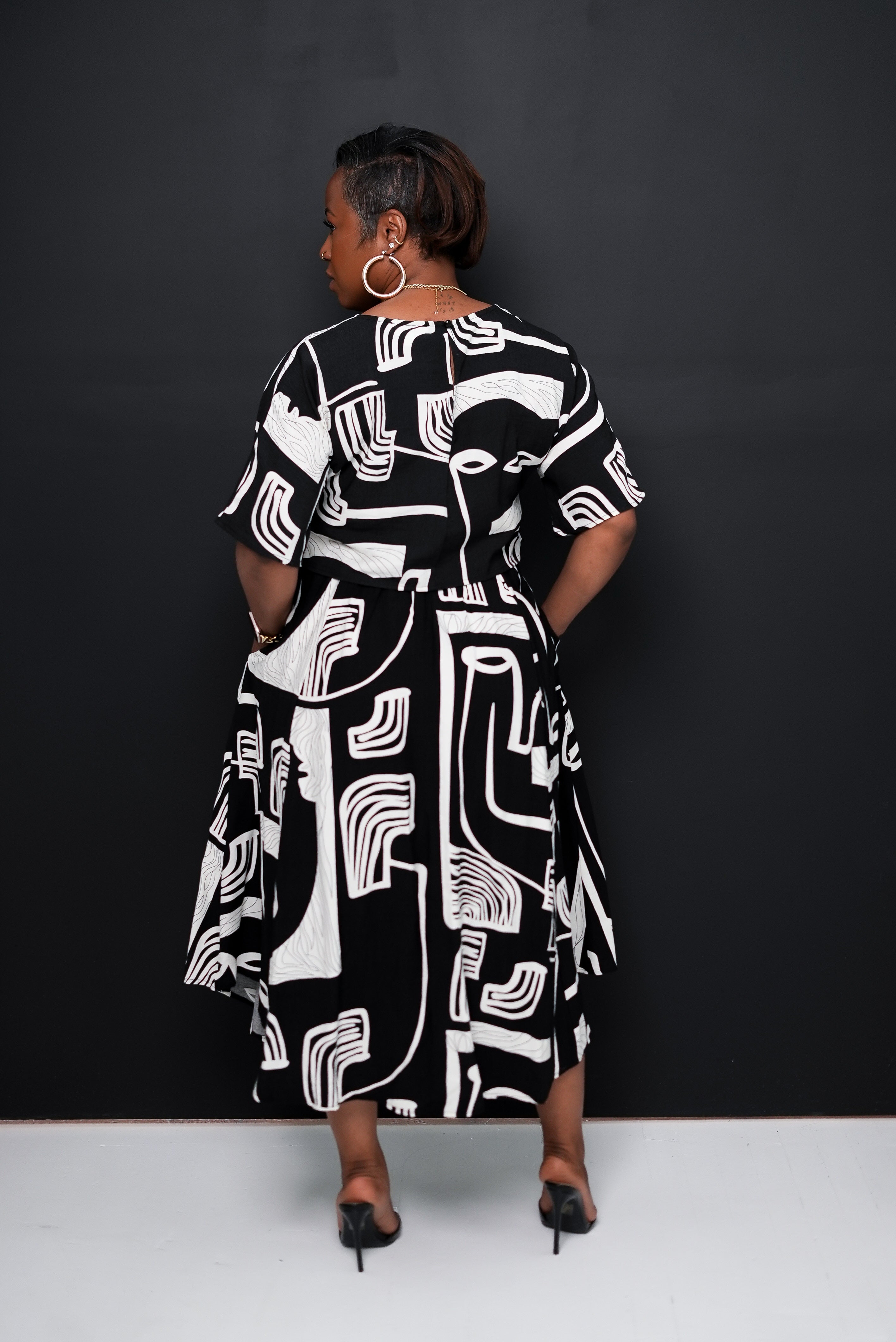 Black and White Abstract Print Set