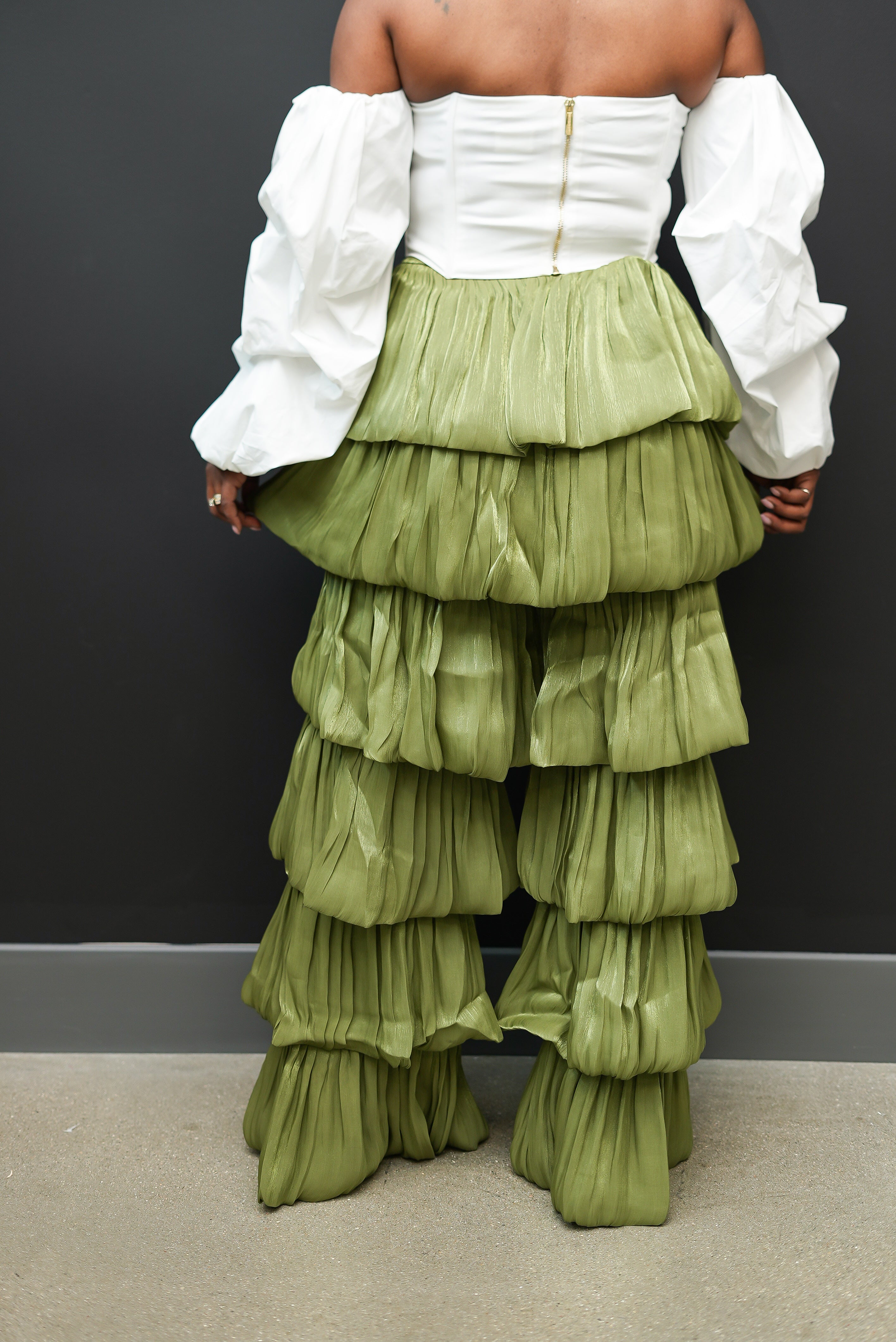 Drama Tier Pants (Olive)