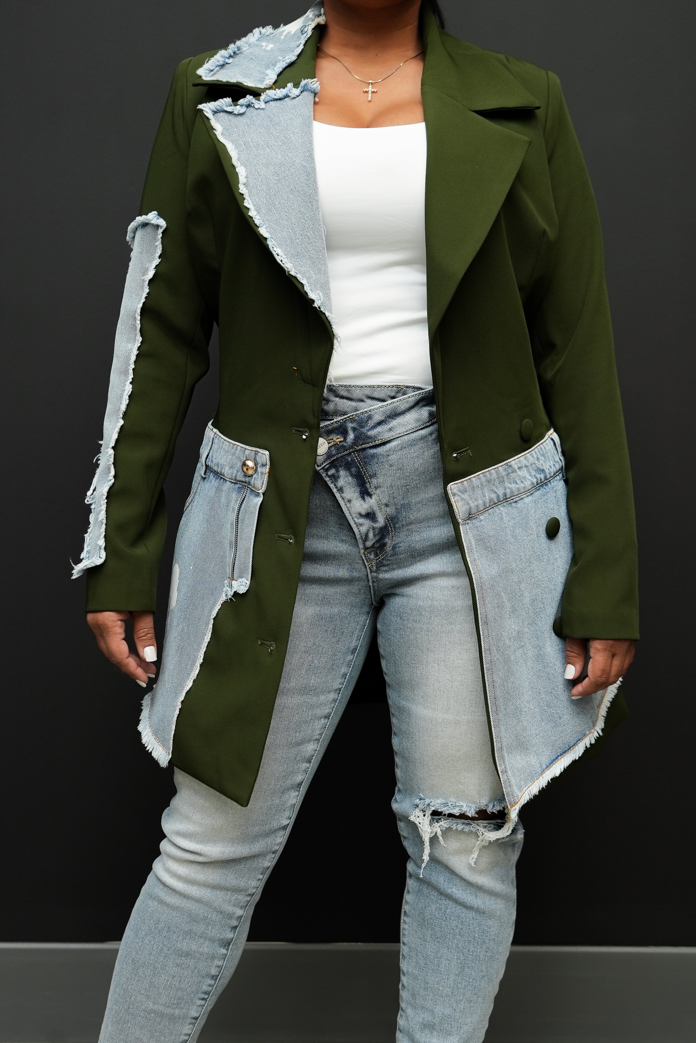 Mixing business with denim boyfriend blazer (Olive)