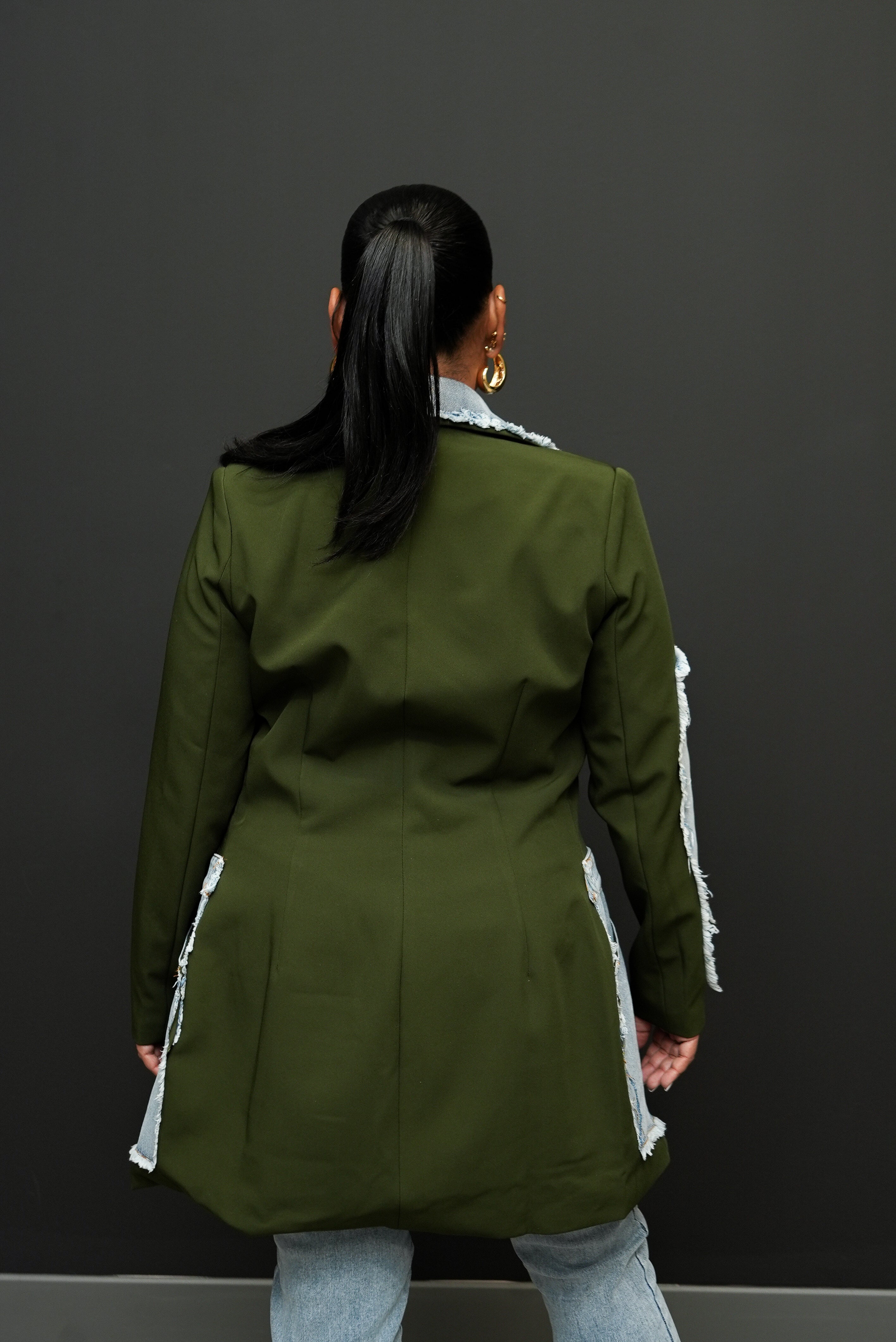 Mixing business with denim boyfriend blazer (Olive)