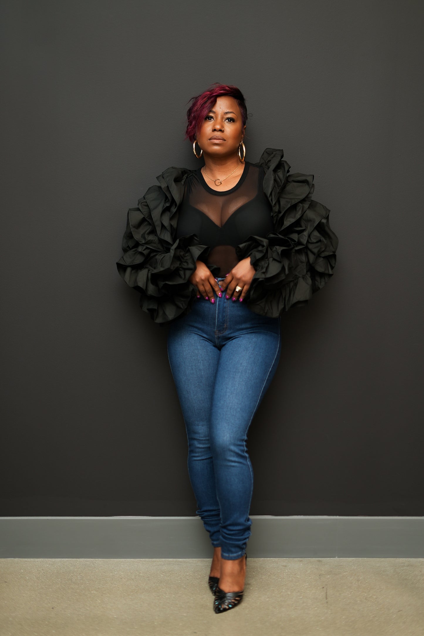 Golden Drama Ruffle Bolero (black)