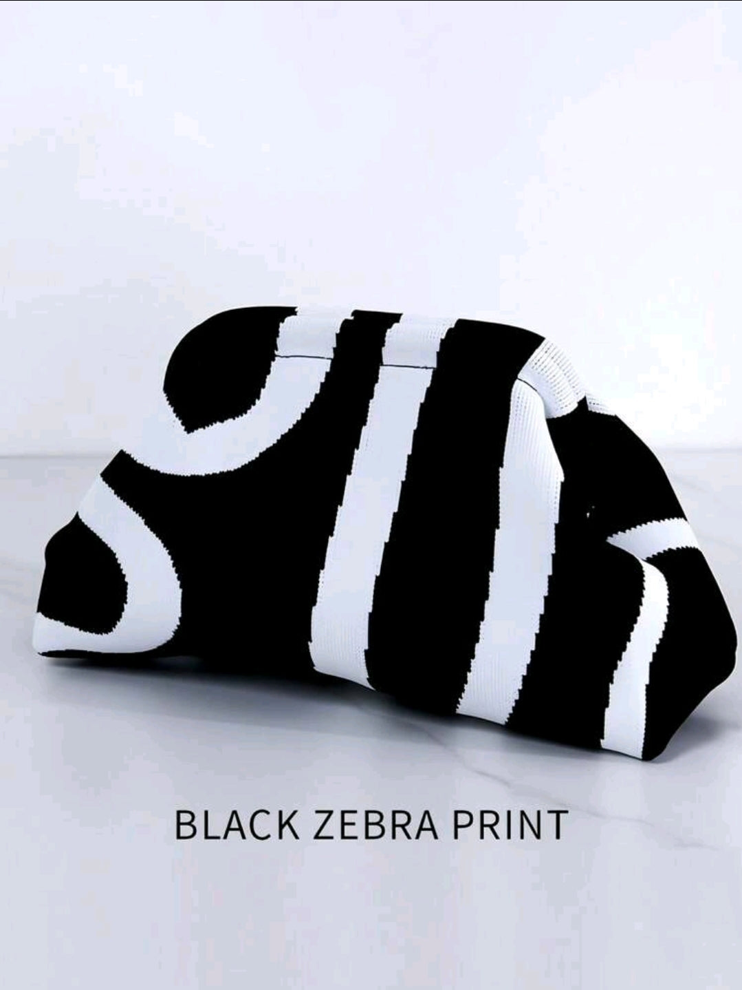 Zebra knit clutch (black)