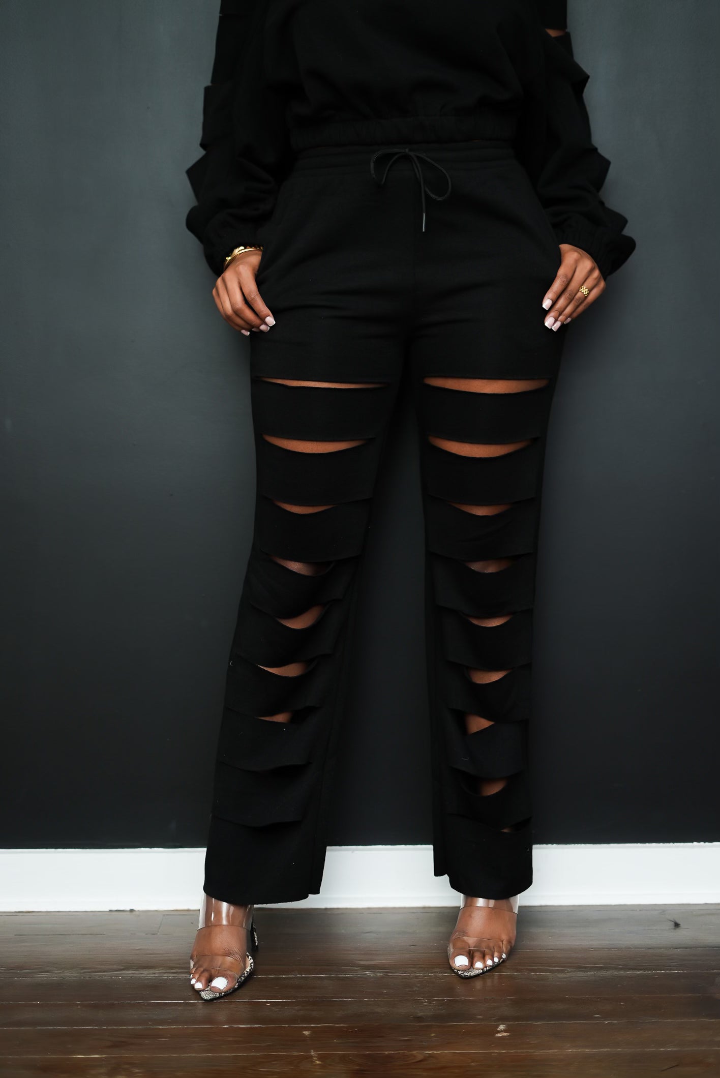 Cut it out jogger set