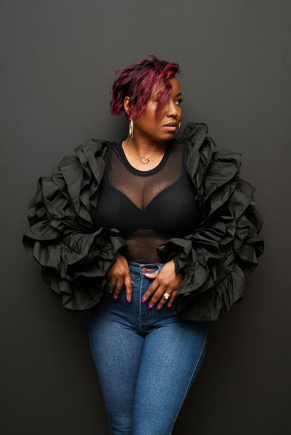 Golden Drama Ruffle Bolero (black)