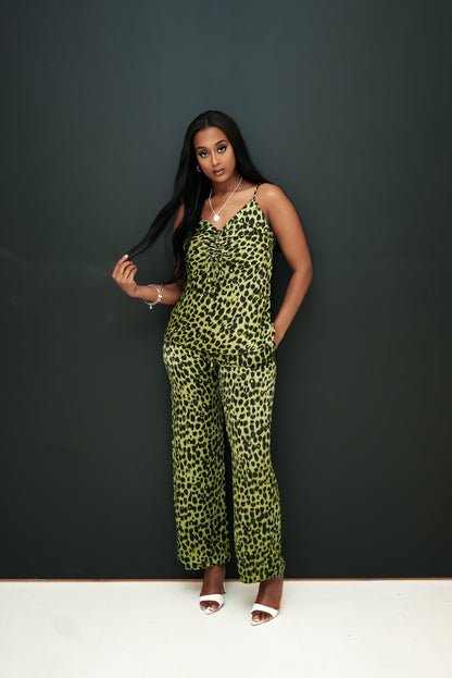 Soft Green leopard set