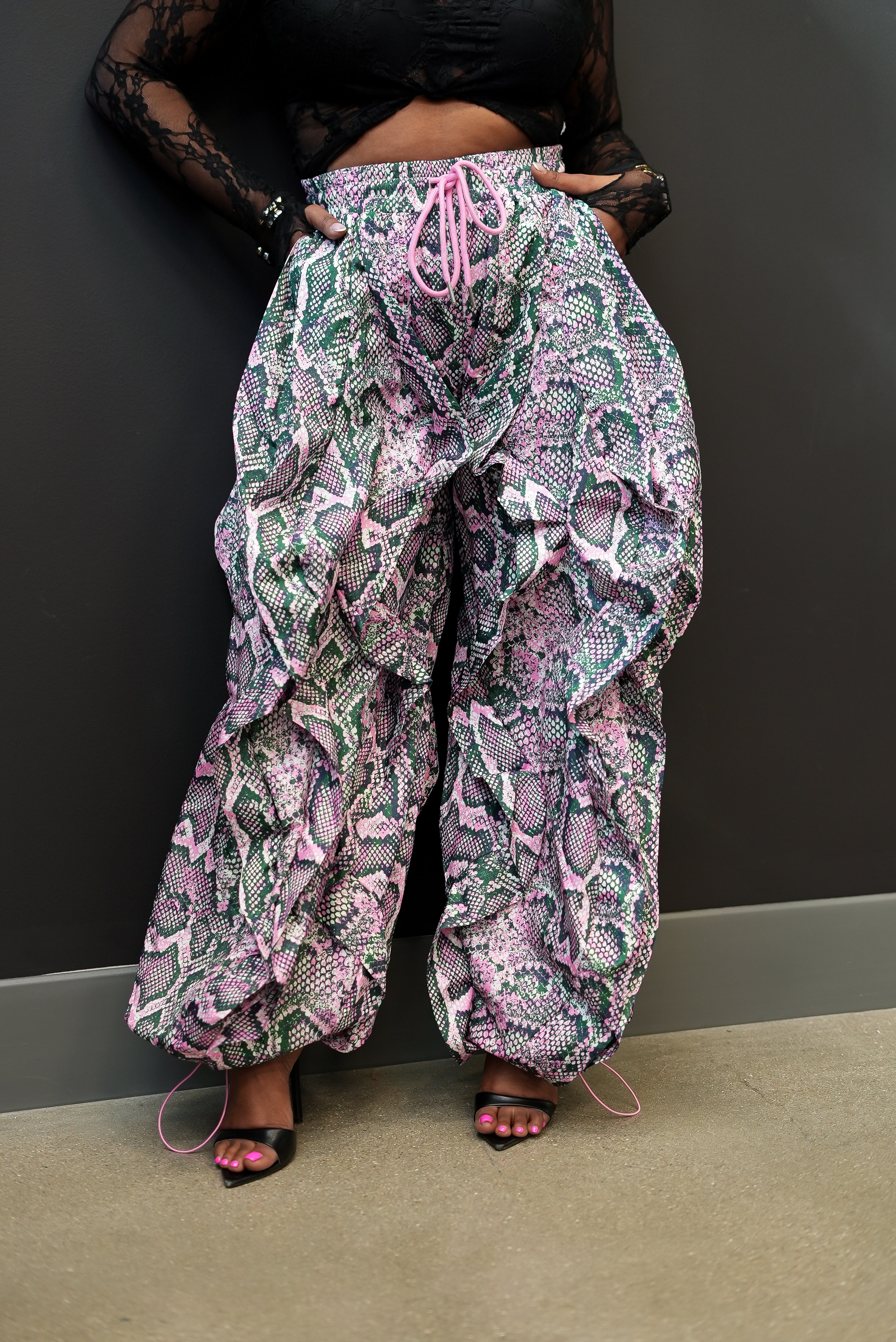 Wild Terrain Poplin Pants (Pink)