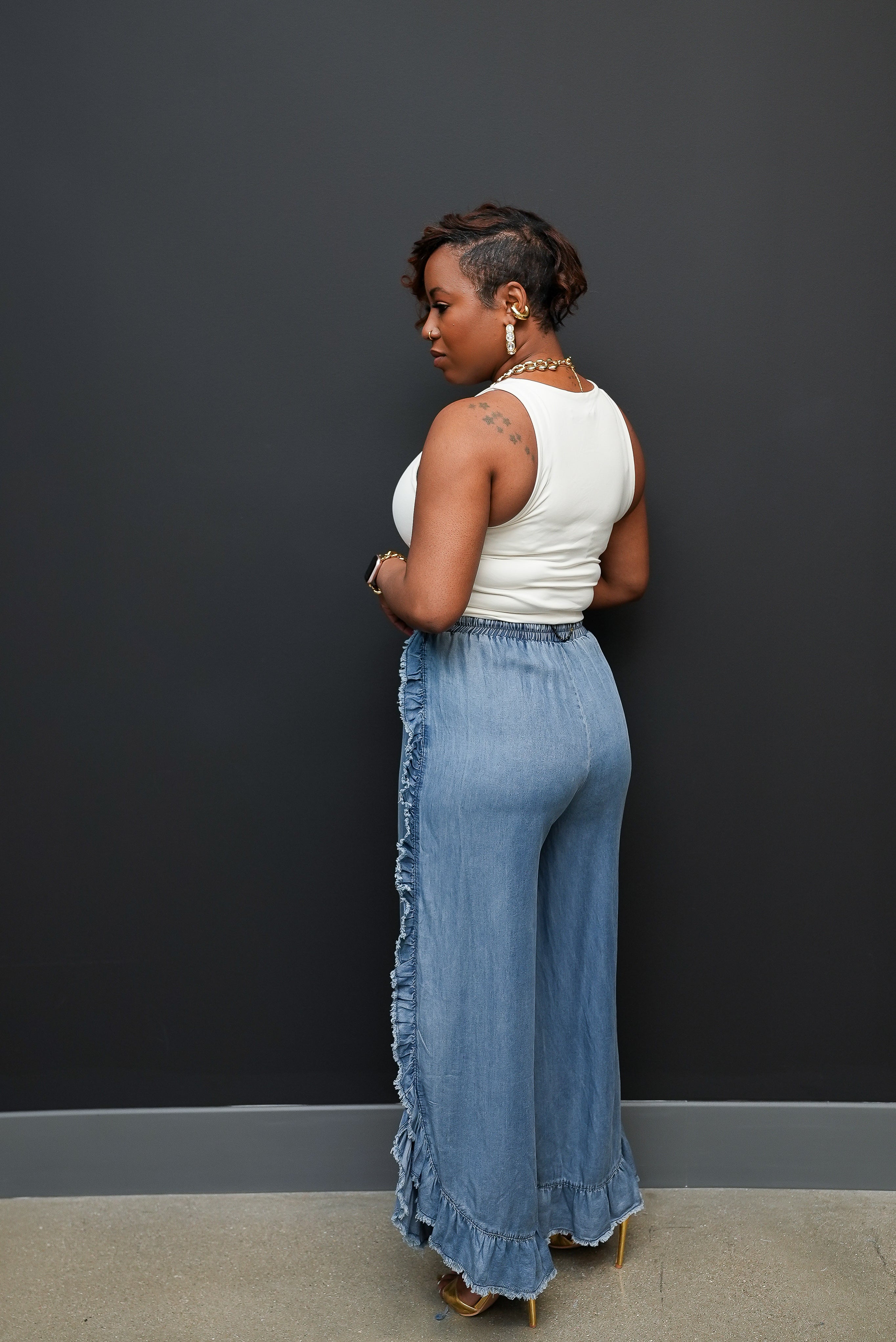 Ruffle Me Right Chambray Cropped Pants