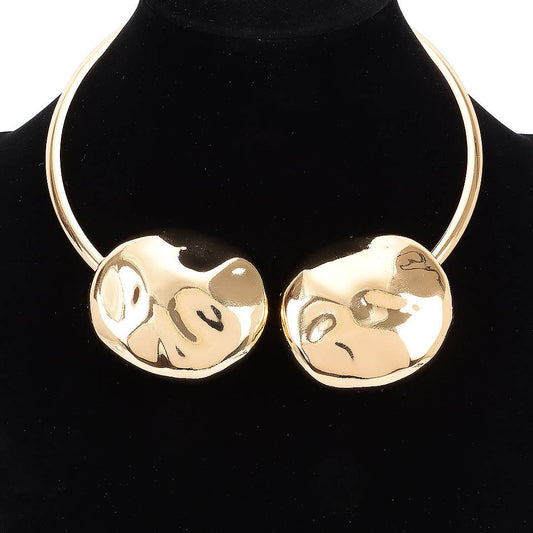 Round Bold Metal Necklace